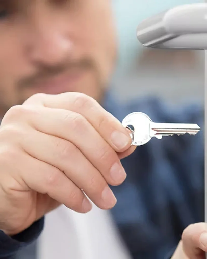 11062b_c68b011b3fe146f3936d34f2cc882501mv2